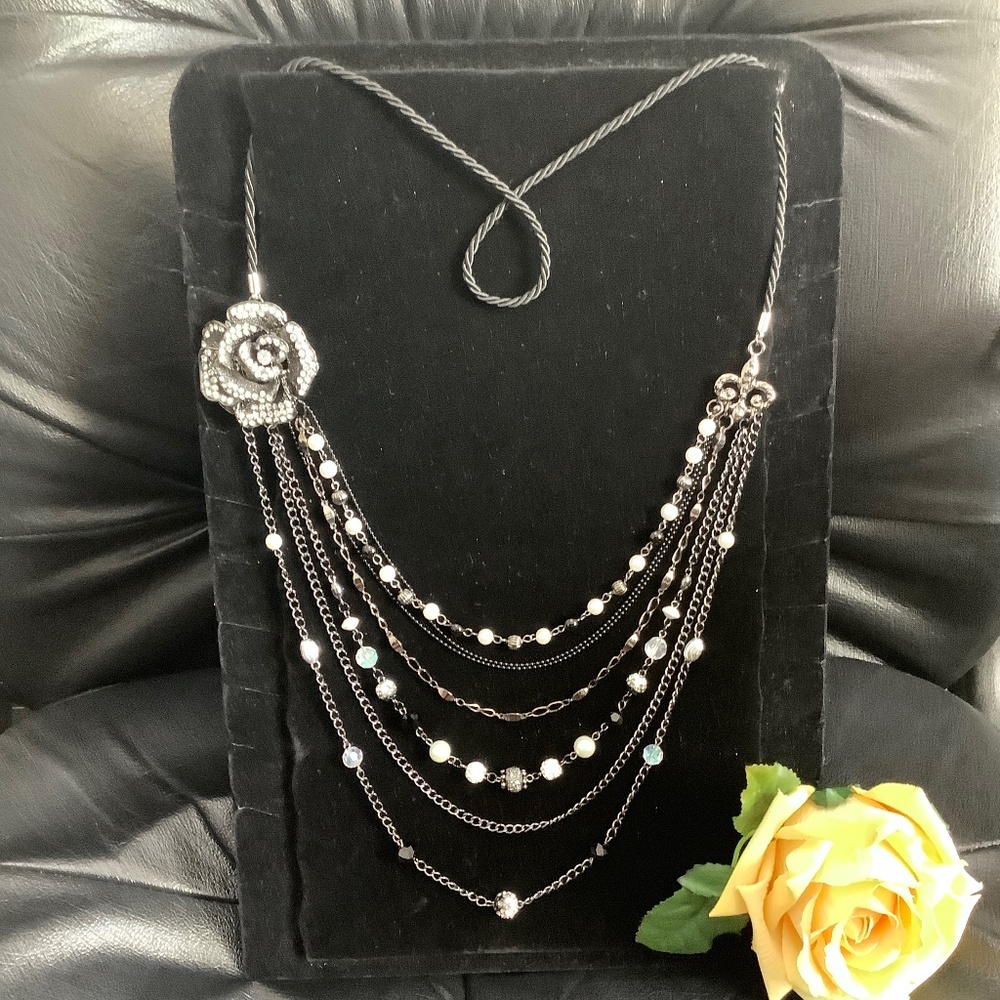 ART BY AMY LABBE Vintage Style Multi strand Necklace 19” long
